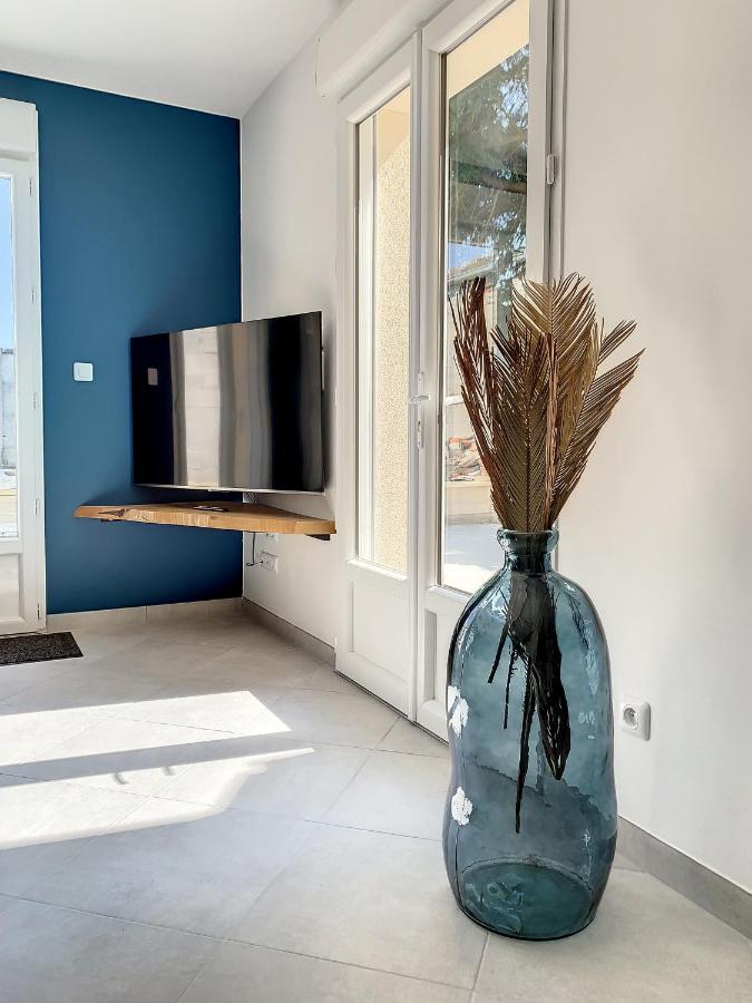 Apartment Tranquille: Charming 6-bedroom Retreat Near Parc Astérix *